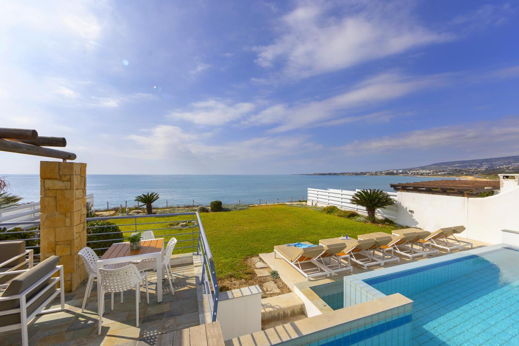 Blue Coral Beach Villas Three Exclusive Villas - Poseidon - Nautilus - Oceanos - And - Baby Coral Bungalow Корал-Бэй Экстерьер фото